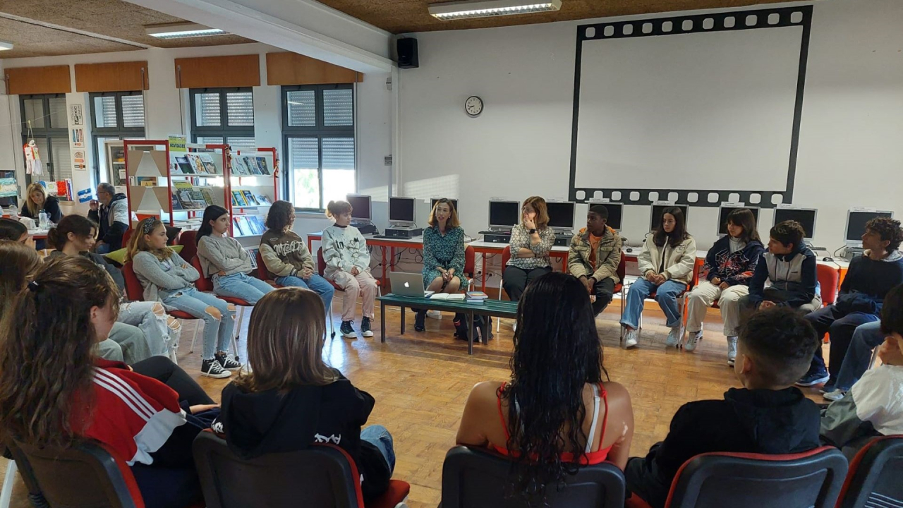 OUTUBRO - MÊS INTERNACIONAL DAS BIBLIOTECAS ESCOLARES
