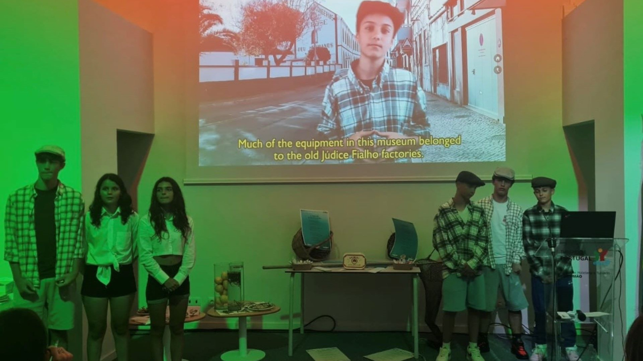 Com&#039;a Sardinha é FISH!